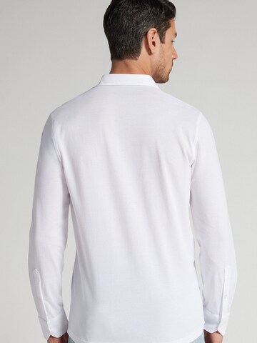 IUMAN Intimissimi Regular fit Button Up Shirt in White