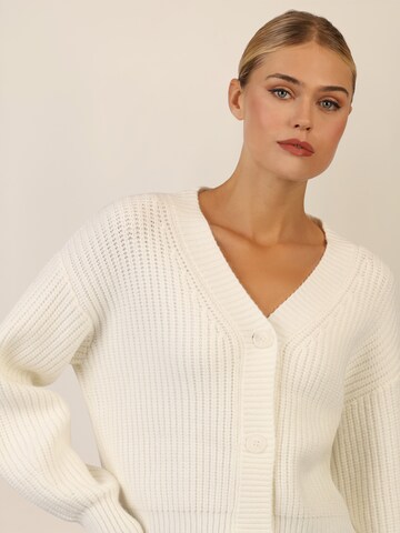 APART Knit Cardigan in White