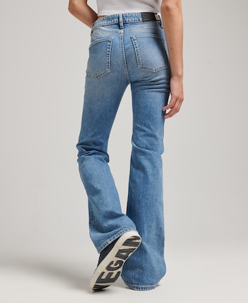 Superdry Flared Jeans in Blau