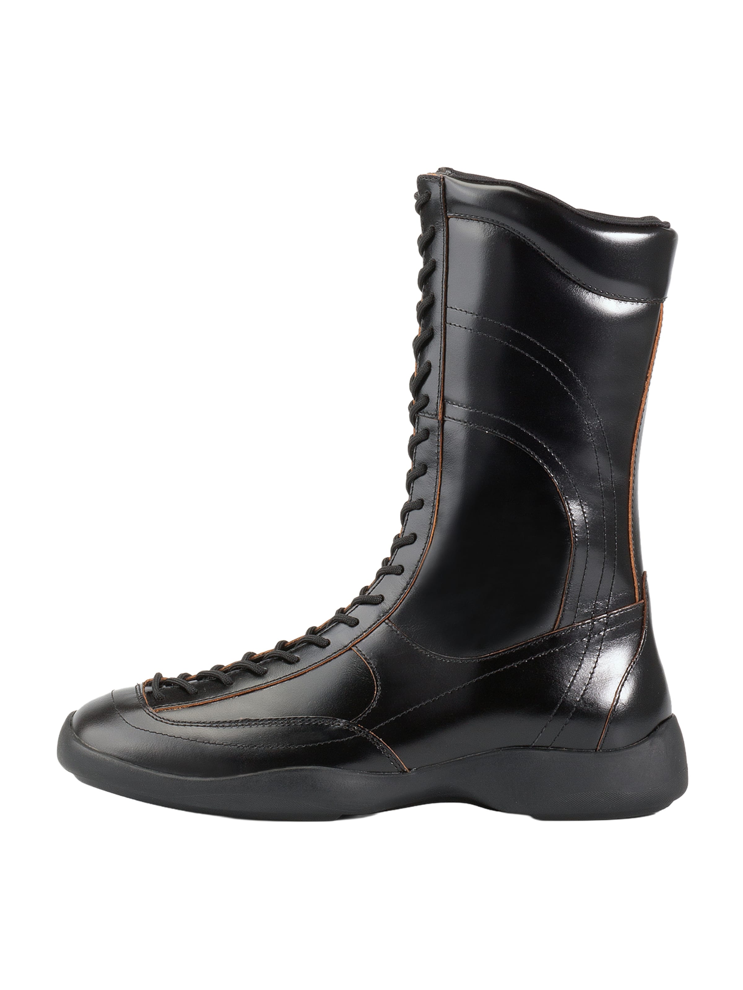 VAGABOND SHOEMAKERS Μπότες με κορδόνια 'SKY' σε μαύρο: μπροστά