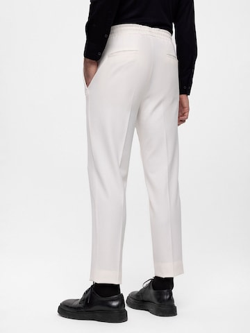 Loosefit Pantalon à plis Antioch en blanc