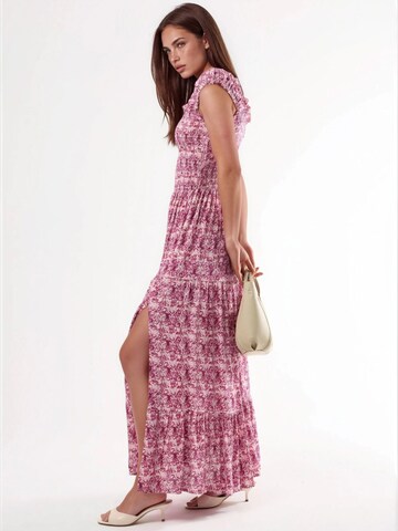 Busem Jurk in Roze