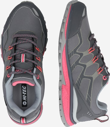 HI-TEC Flats 'Stinger WP' in Grey