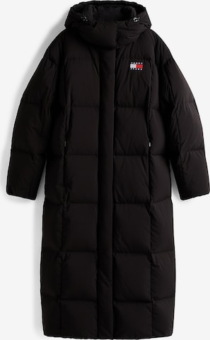 Tommy Jeans Winter Coat 'Alaska' in Black: front