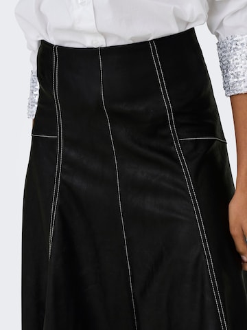 ONLY - Falda en negro