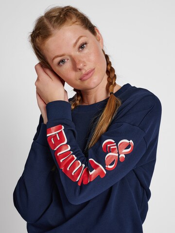 Hummel Sportief sweatshirt in Blauw