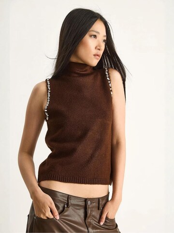 Bianco Lucci - Top de malha em castanho