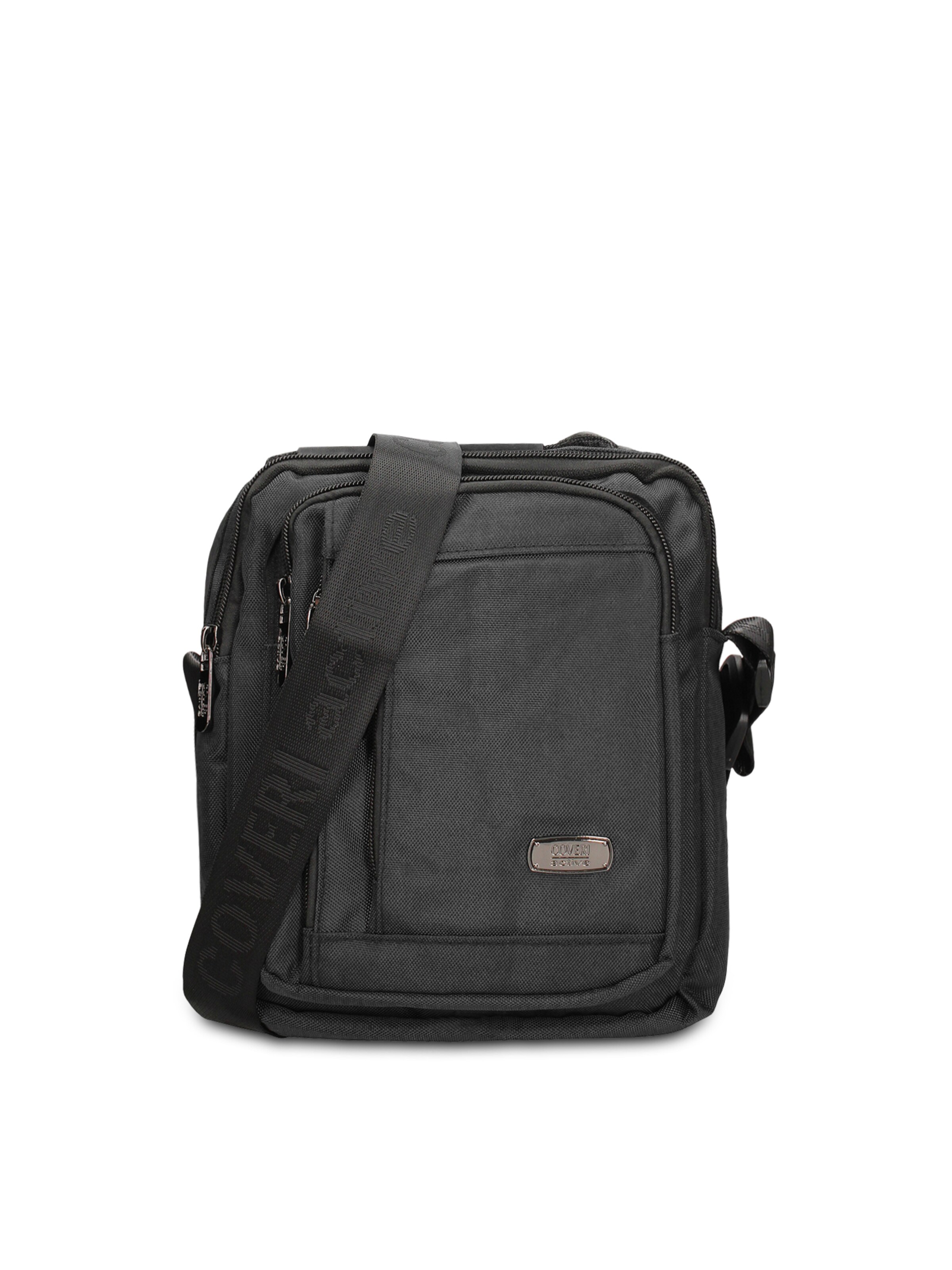 Borsa a tracolla 'Borsa a Tracolla Uomo Vegan Leather con Zip' di Coveri Collection in nero