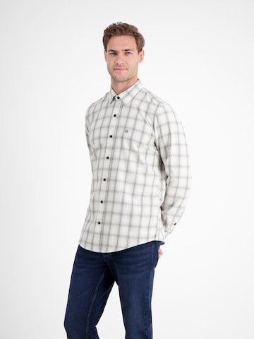 Coupe regular Chemise LERROS en blanc