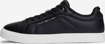 TOMMY HILFIGER Низкие кроссовки в Черный: спереди