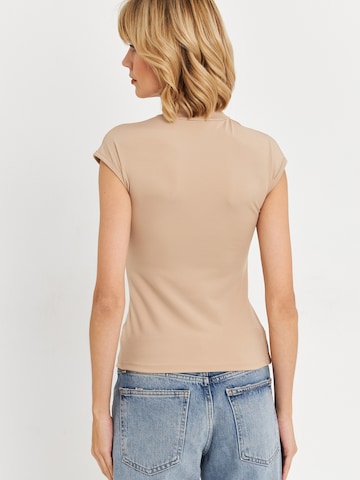 Cool & Sexy T-shirt i grå