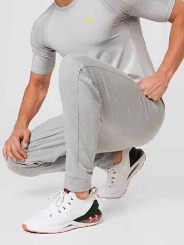 Hummel - Slimfit Pantalón deportivo en gris