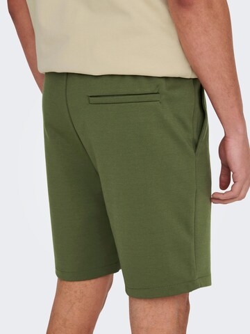 Regular Pantaloni 'Linus' de la Only & Sons pe verde