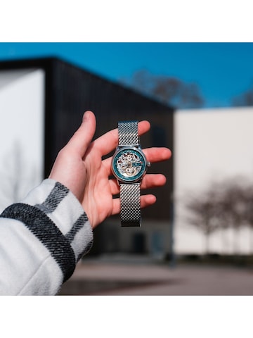 Montre à affichage analogique Jean Marcel en argent