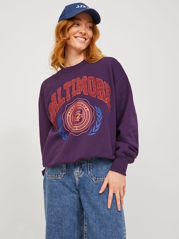 JJXX Sweatshirt in Purple: front