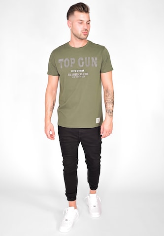 TOP GUN T-Shirt 'TG20213006' in Grün