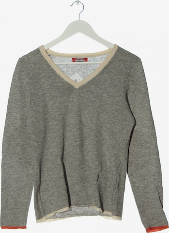 Montgomery Different. Sweater & Cardigan in S in Grey: front