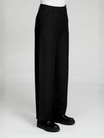TEESHOPPEN Regular Trouser ' Klassiske ' in Schwarz