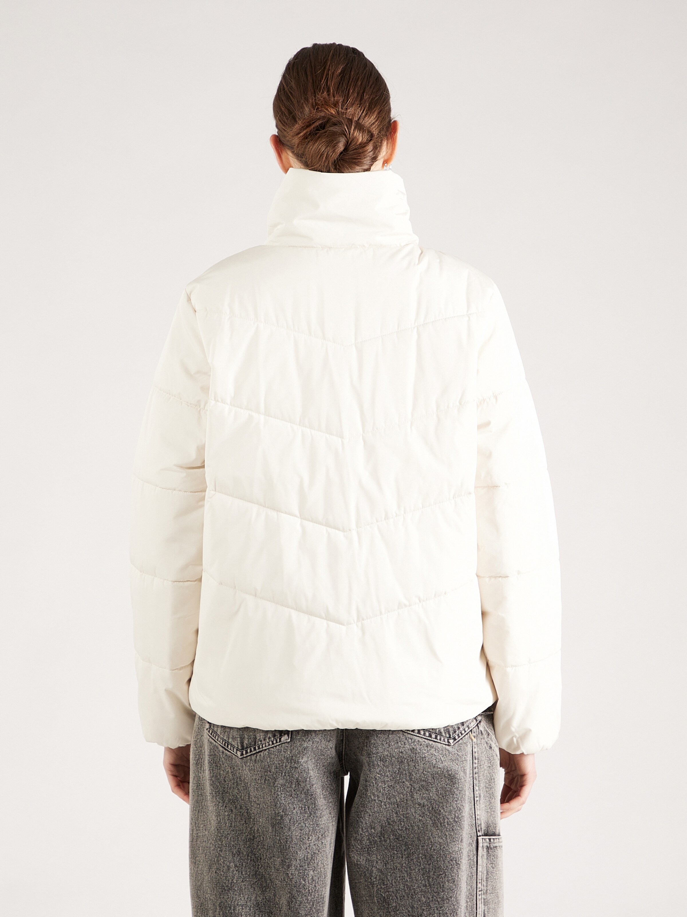 VANS Chaqueta de entretiempo en Beige ABOUT YOU