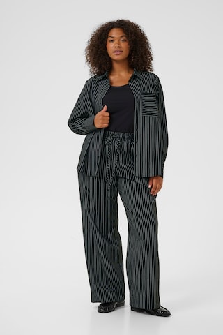 KAFFE CURVE Blouse 'Eloana' in Zwart