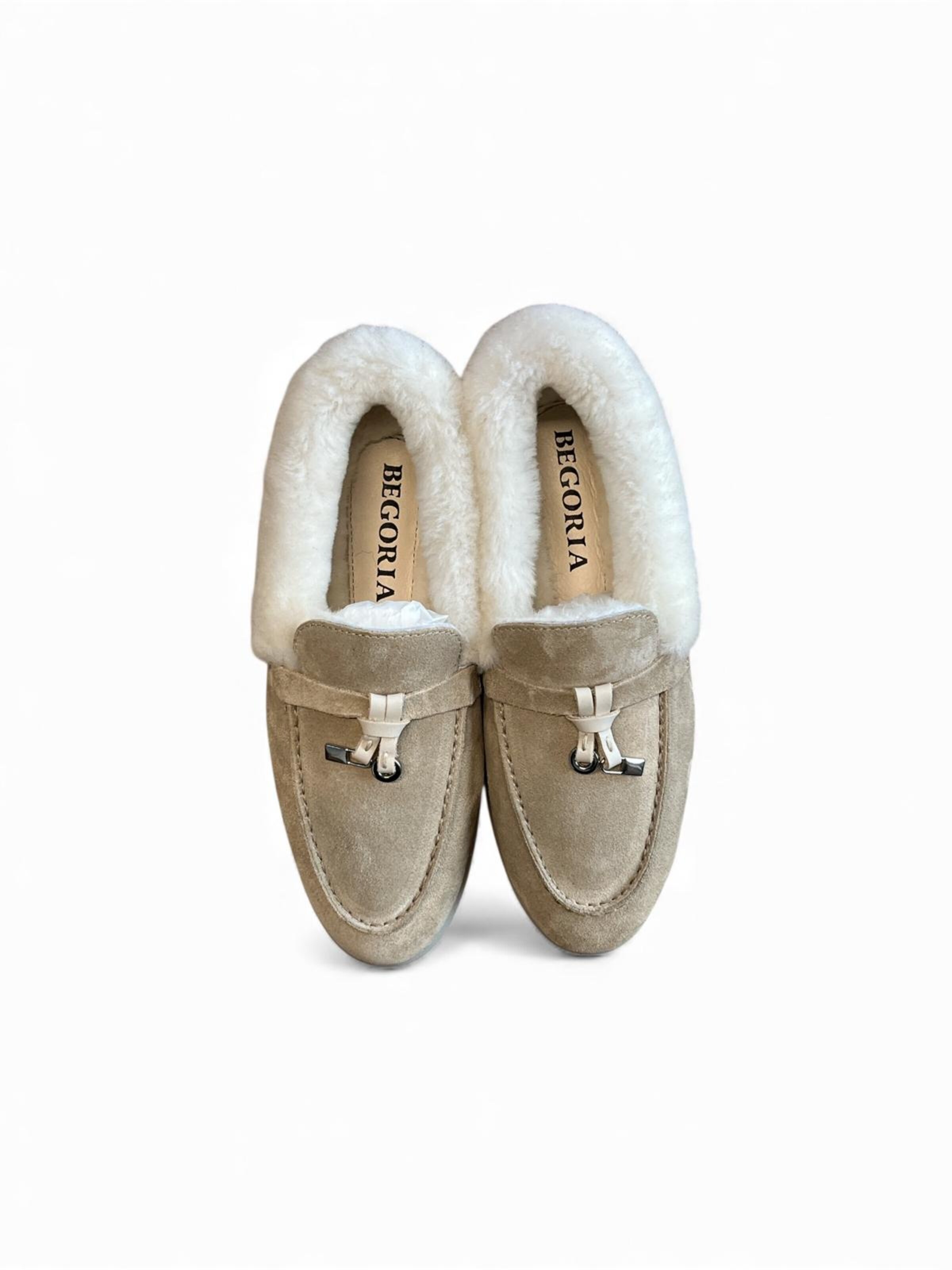 Begoria Slippers 'Suede' in Beige