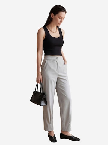 Effilé Pantalon à plis My fashion en gris