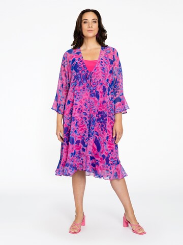 Robe Yoek en rose