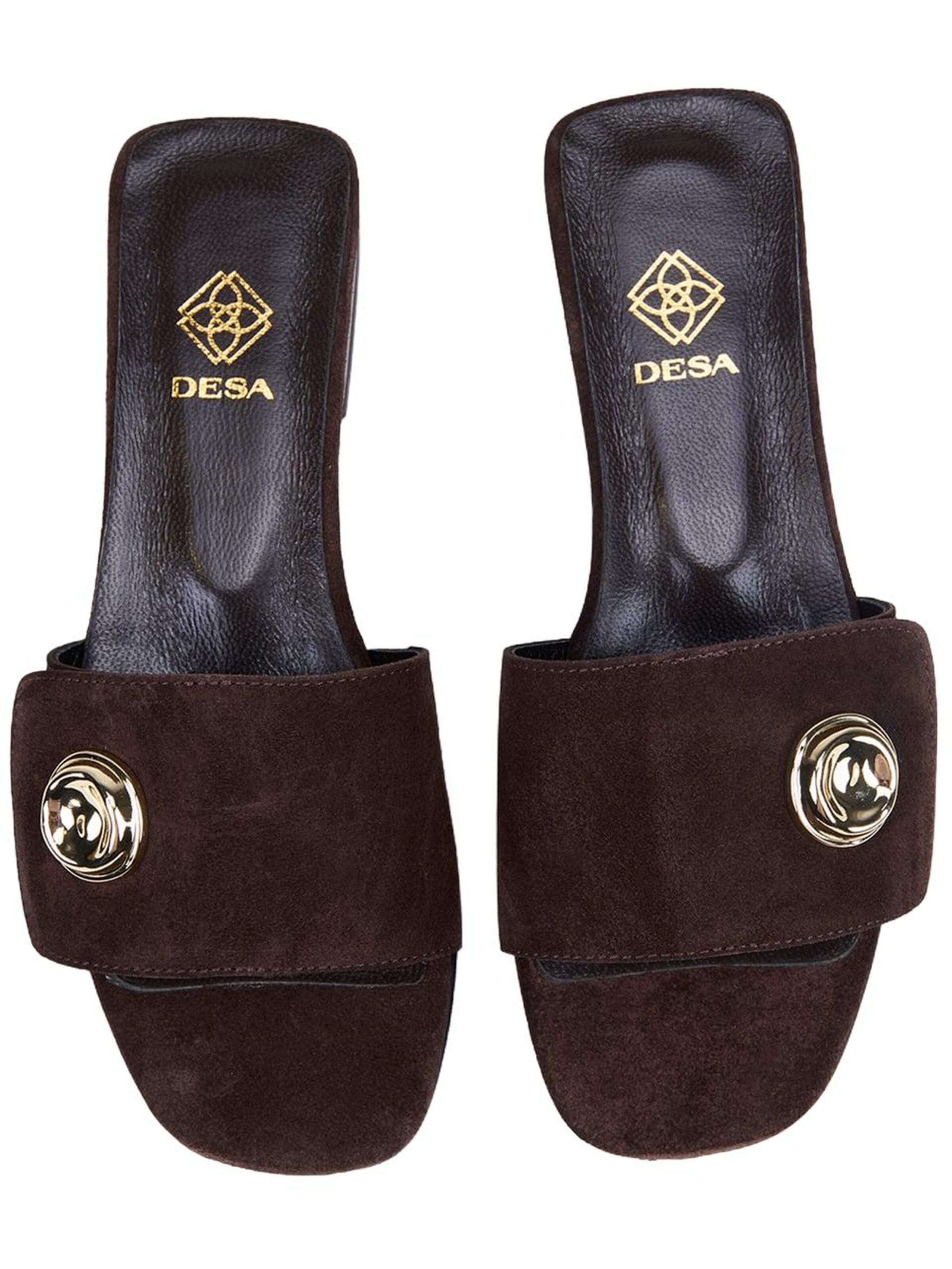 Desa Mule in Brown