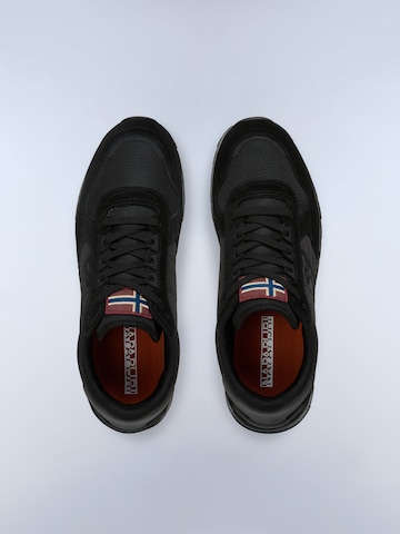NAPAPIJRI Låg sneaker i svart