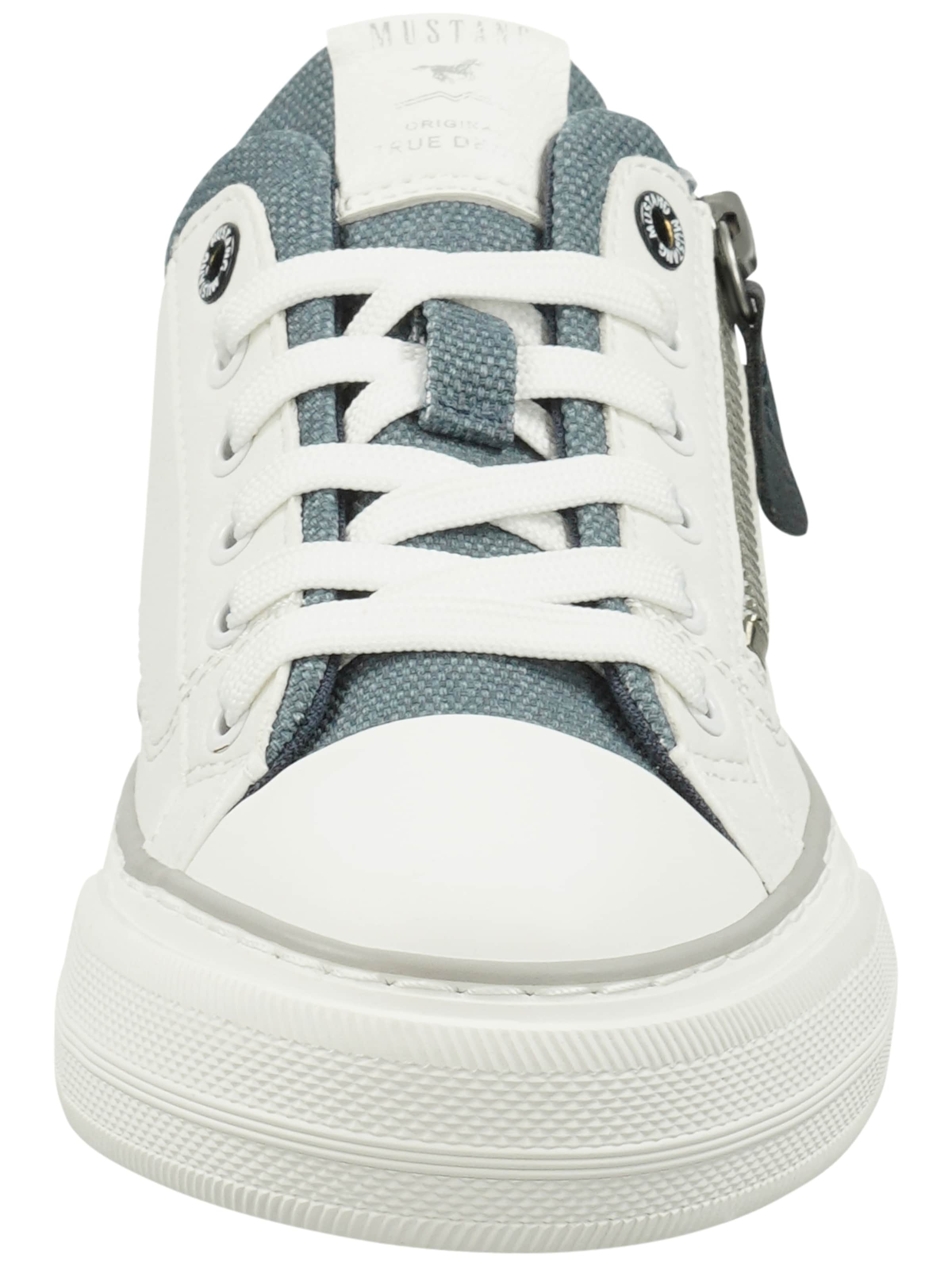 Baskets basses MUSTANG en blanc