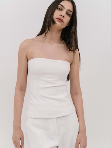 4TAILORS Top - Biela: predná strana