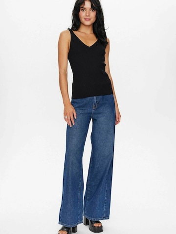 NÜMPH Top 'Cerys' – černá