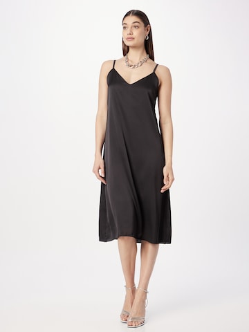 Sublevel Dress in Black: front
