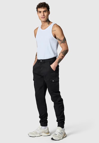 Effilé Pantalon cargo 'Siwas' Peak Time en noir