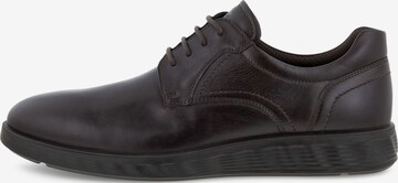 ECCO Lace-Up Shoes in Black