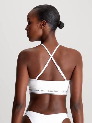 Calvin Klein Swimwear Bygelfri Bikiniöverdel 'Meta Legacy' i vit