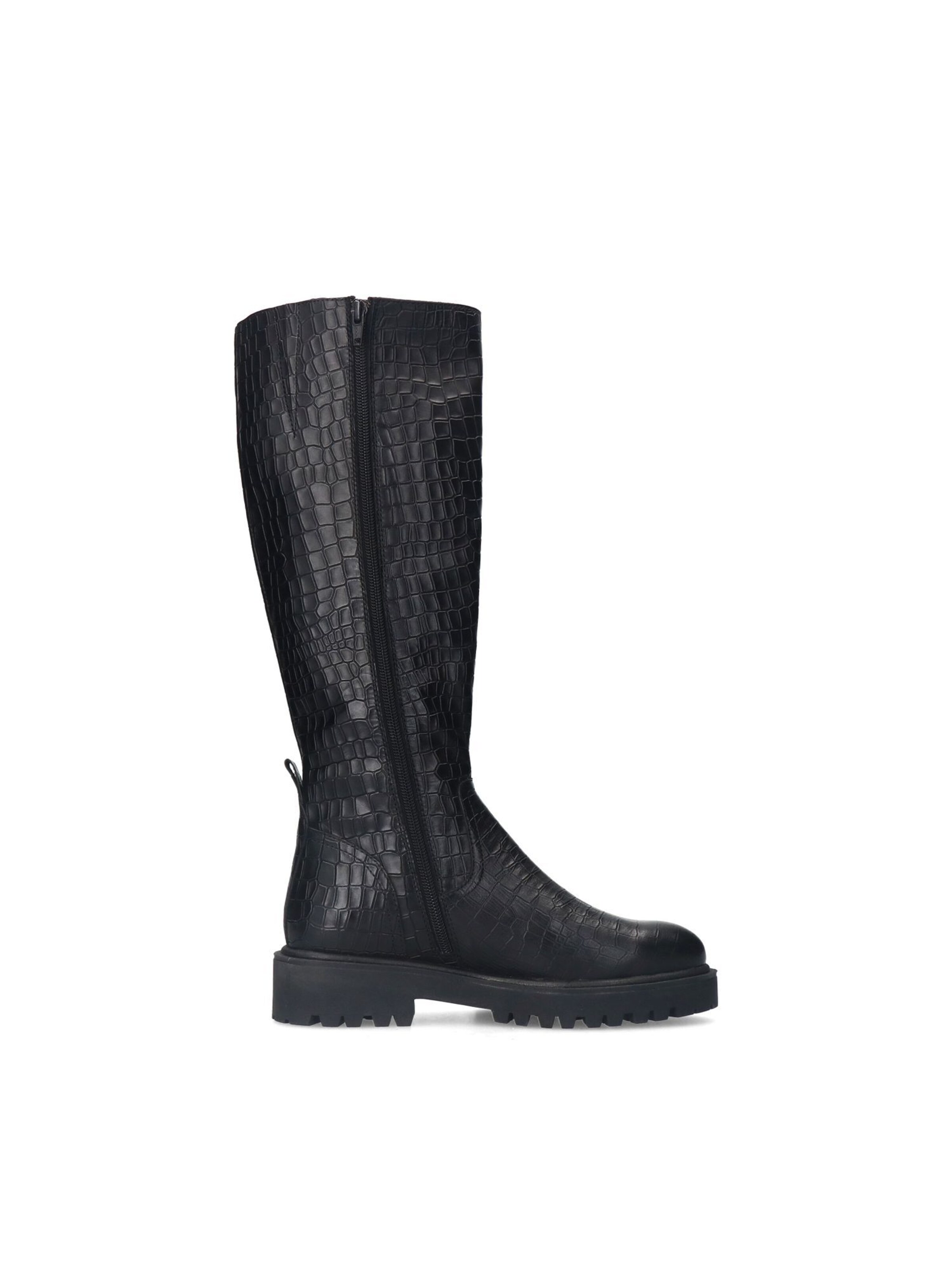 MANFIELD Boots in Black