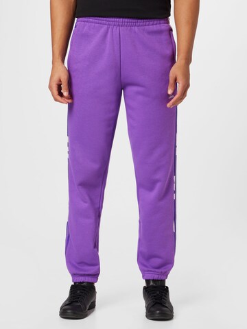 ADIDAS ORIGINALS Zúžený Kalhoty 'Graphics Camo Sweat' – fialová: přední strana