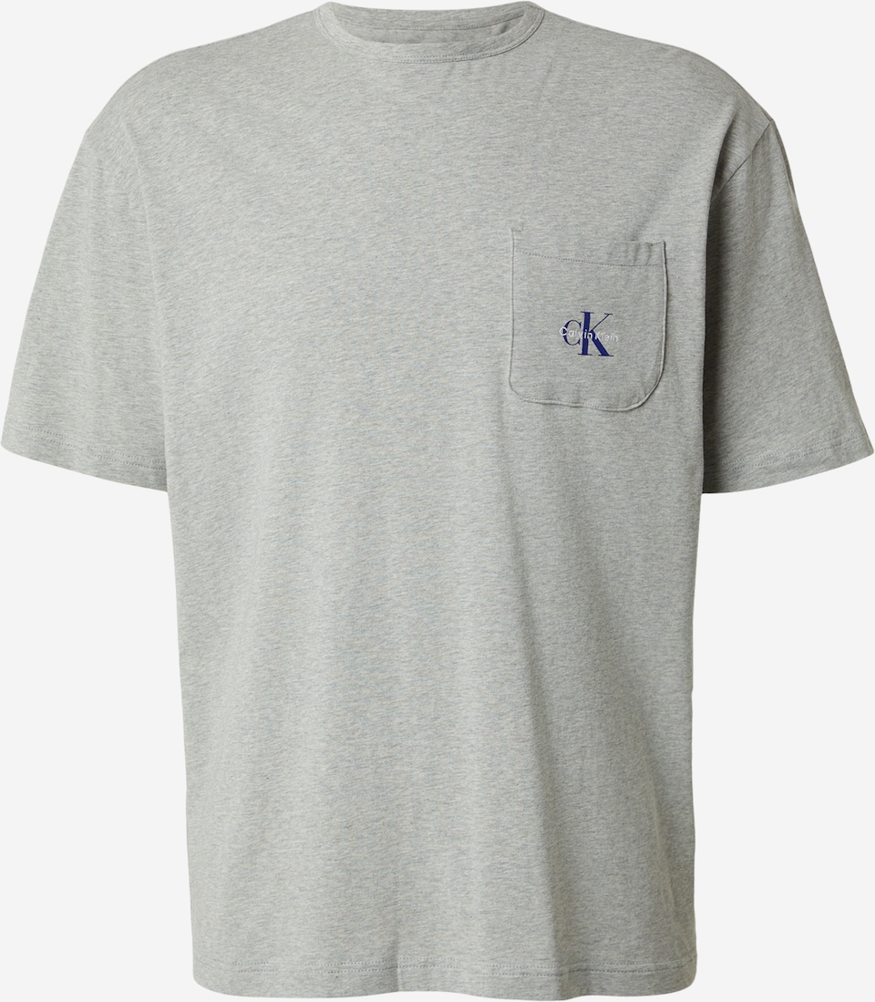 Tricou