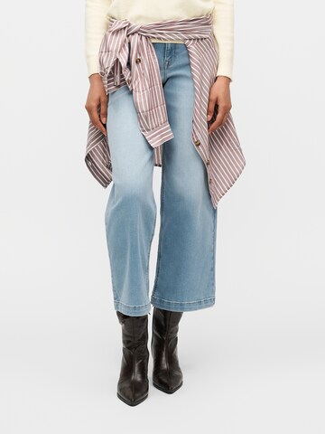 Wide Leg Jean 'ONLMADISON' ONLY en bleu : devant