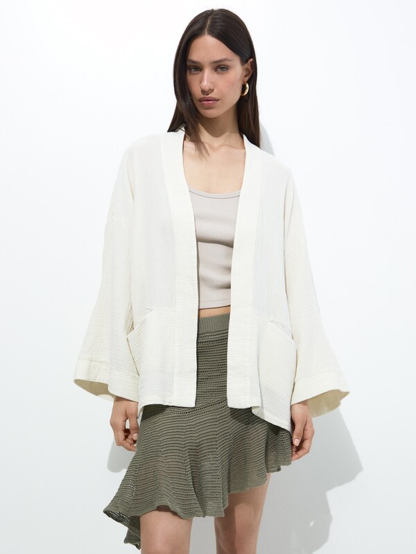 Pull&Bear Kimono in Ecru