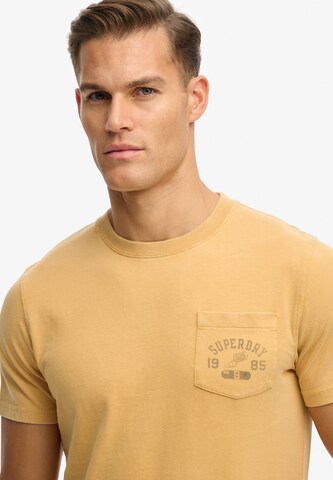 T-Shirt 'Vintage Prep' Superdry & Co en jaune