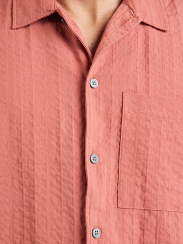 Jack & Jones Premium - Ajuste confortable Camisa 'JPRCCeaston' en rojo