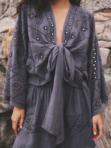 Next Blouse in Grijs