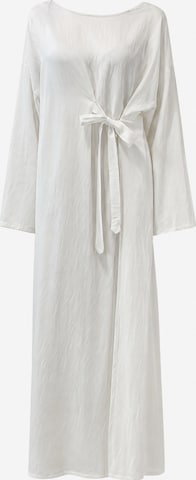 Robe Elara en blanc : devant