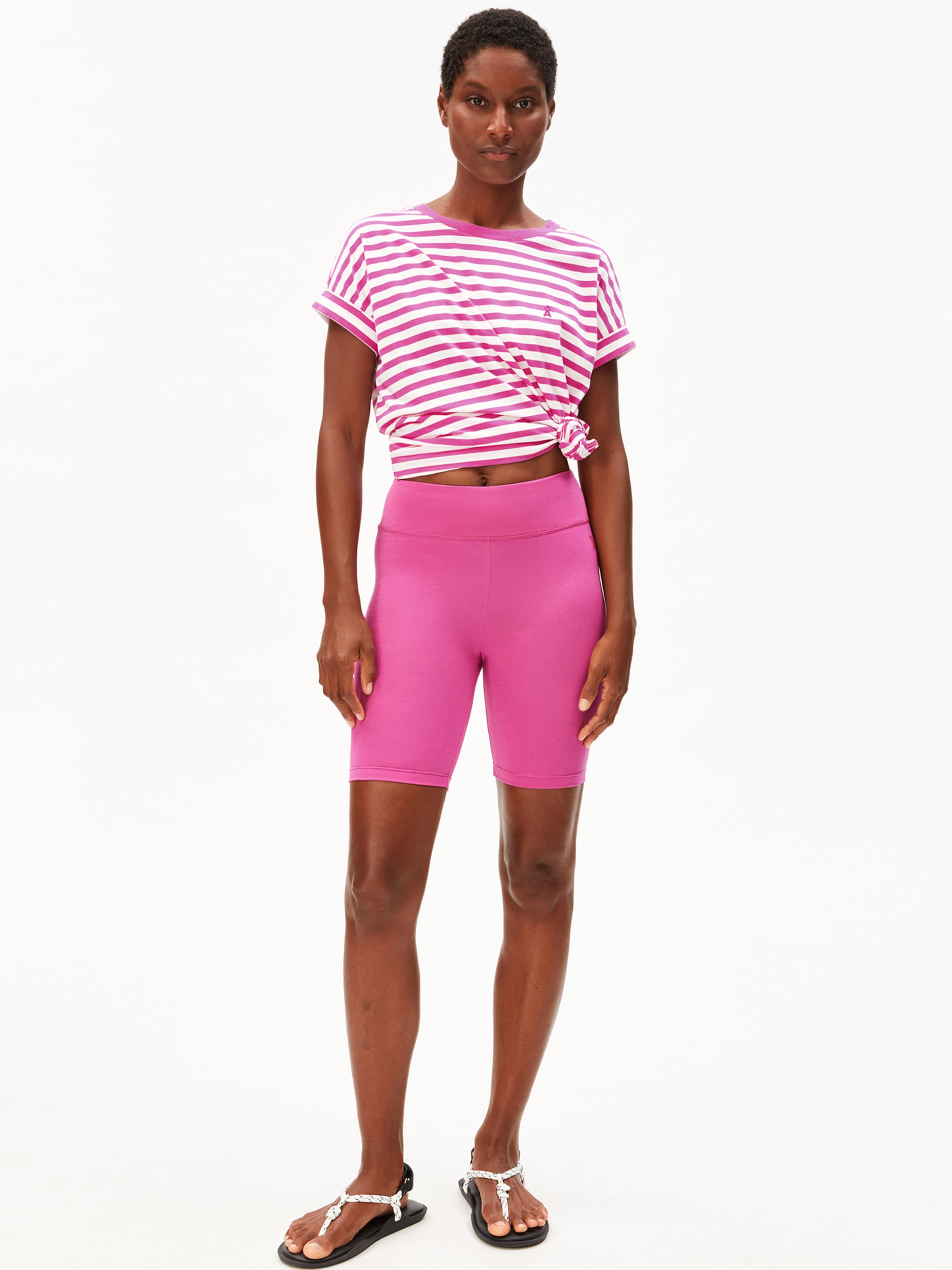 ARMEDANGELS Skinny Trousers in Pink: front
