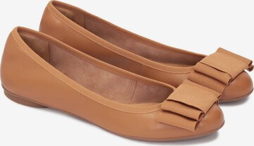 Kazar Ballet Flats in Beige: front