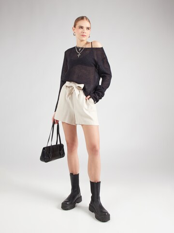 ONLY Regular Shorts 'ONLCARO' in Grau