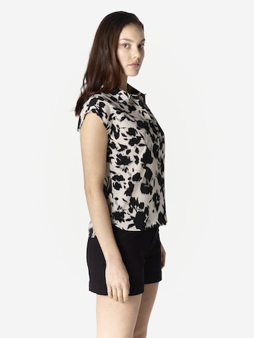 KOROSHI Blouse in Zwart