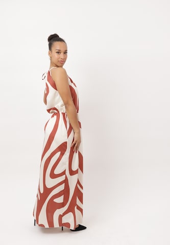 Robe Elara en rouge